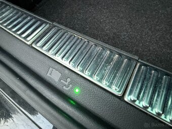 Škoda Superb 3 Sportline kombi 2.0TDi 140kw dsg matrix tažné - 16