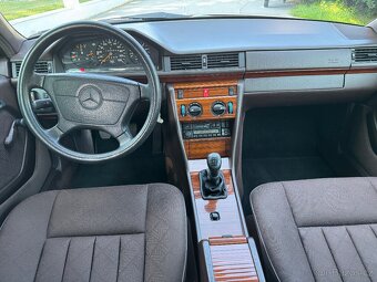Mercedes 300d W124, 1- majitel, 100 KW - 16