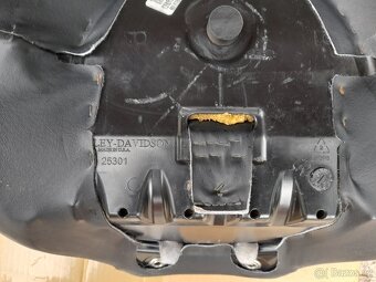 HARLEY DAVIDSON® BREAKOUT FXSB SISSYBAR - 16