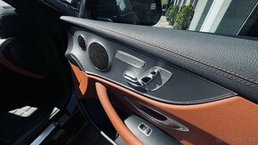 Mercedes Benz E 220 CDi kupé CZ AMG 2020 - 16