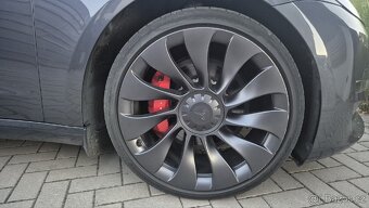 Tesla Model 3 Performance Refresh 2022, DPH - 16