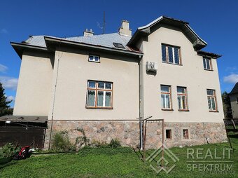 Prostorný a prosvětlený byt 2+1 (+ menší pokojík) v Žamberku - 16