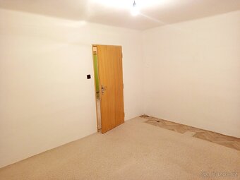 Prodej bytu 2+1 v ulici 1. Máje, Vejprnice (8 km od Plzně). - 16