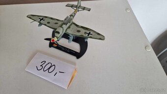 Modely autíčka letadla - 16
