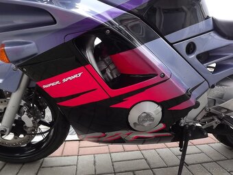 Honda CBR 600F - 16