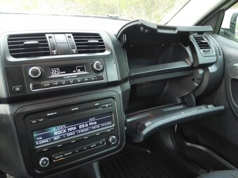 Škoda Fabia 1,2- 51kw Elegance Servis nové rozvody +olej - 16