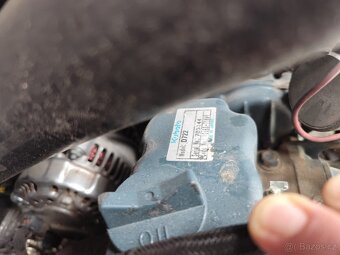 Bagr Bobcat 320. 2x lyžica. - 16