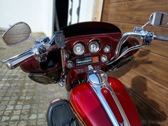 Harley-Davidson FLHTCUSE Ultra CVO 103 - 16