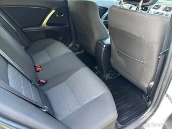 Toyota Avensis 1.8 16v Automat - 16