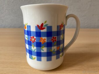 Porcelánové karlovarské hrnky - 250 ml - 16
