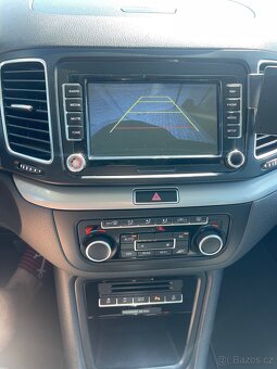 VW Sharan 2.0 TDi 7míst bixenon 2011 krásné auto - 16