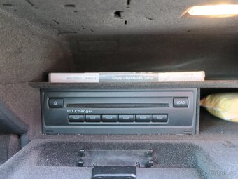 Audi A6 2.0 TDi 103 kW nové pneumatiky - 16