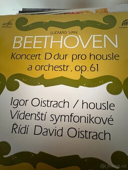 staré gramofonové desky - 16