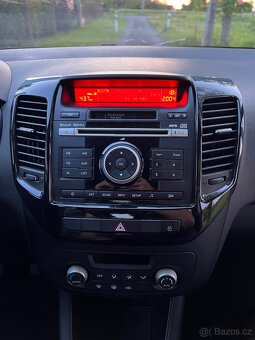 KIA VENGA, 1,4 CVVT, benzín - 16