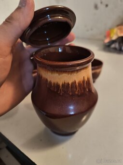 Porcelánové sety, talířky, podtácky, sklenice atd ... - 16