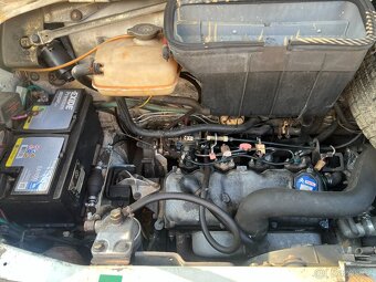 REZERVOVANE Obytné auto karavan Citroen C25 - 16
