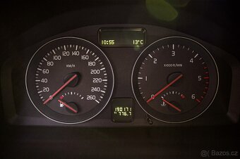 Volvo V50 D3 Summum - 16