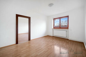 Prodej bytu, 3+1, 75 m2, Chvaletice - 16