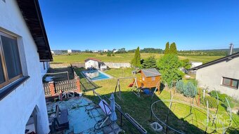 Rodinný dům 4+kk, 162 m² na pozemku 577 m², bazén, Jilové u - 16