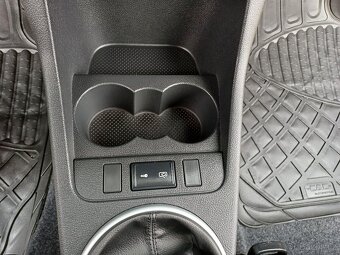Predám Škoda Fabia 1,4i 16v, 63kw,rok výroby 10/2007,1.majit - 16