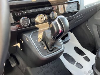 ✅ VW T6.1 Multivan 2.0TDI 110kw DSG Full LED Webasto Posteľ - 16