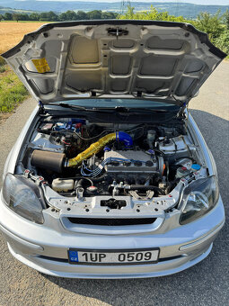Honda Civic 6g - 16