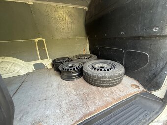 VW Transporter T5 1.9 TDI - 16