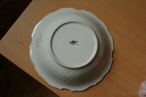 čtvrtých 20fotek Sklo a porcelán různe prodám - 16