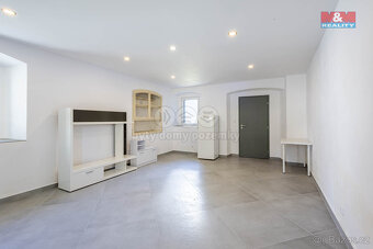Prodej rodinného domu, 640 m², Vrutice - 16