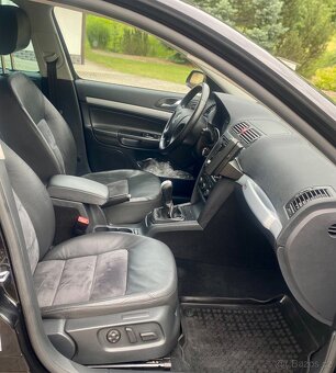 Škoda Octavia SCOUT 2.0 TDI 4X4 103KW COMBI ELEGANCE - 16