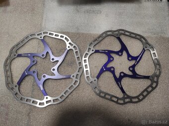 Brzdové kotouče uchycení 6der a C.L. maticí. - 16