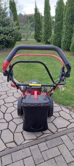 Benzínova sekačka s pojezdem. - 16