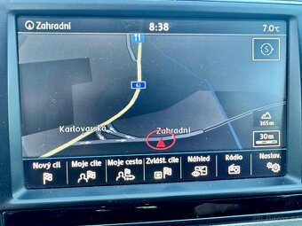 Volkswagen Passat 2016 2.0Tdi AUTOMAT 268tkm - 16