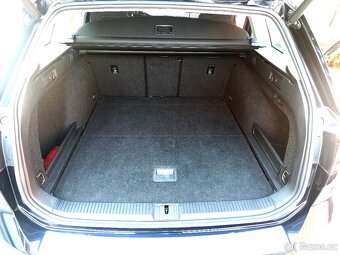 Volkswagen Passat Variant Business 2.0TDI 2021 149000 Manuál - 16