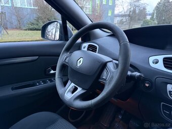 Renault Scenic 2,0 dCi 1.maj.servis.kn.ČR - 16