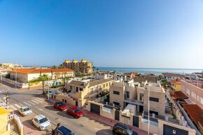Apartmán u pláže La Mata, Španělsko - 16