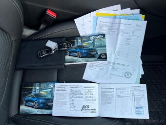 Opel Insignia 2.0 CDTi  128kW AT8 SPORT MatrixLED 5/2021 - 16