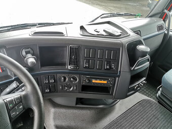 Prodám tahač návěsů VOLVO FH13 420 42T EEV - 16