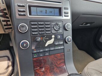 Volvo V70 - 16