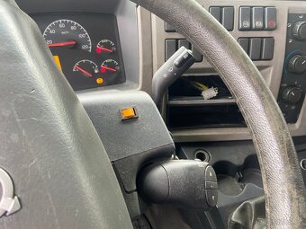 Volvo FL 240, Euro 4, shrnovačka +DPH - 16