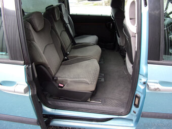 Citroën C8 2.2HDi94kW 278000KM 7MÍST STK - 16