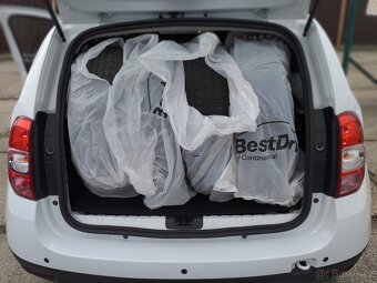 DACIA DUSTER 1,5 DCi 4x4,KLIMA,ESP,ABS,ČR,SERVISKA - 16