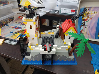 LEGO Pirates 6277 Imperial Trading Post +návod - 16