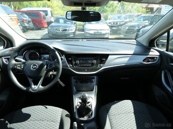 Opel Astra 1.6 CDTi 81kW LED,DPH,ČR,závěs - 16