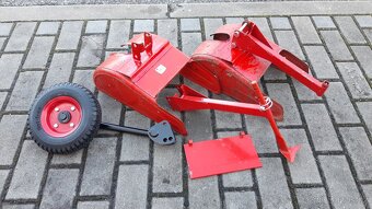 SEDÁK, POTAH, TROJUHELNIK ATD od 500 kč - 16