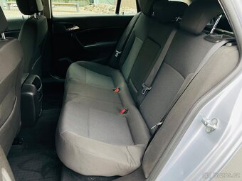 Opel Insignia 2.0CDTi 103KW MANUÁL TAŽNÉ SENZORY BEZ AD BLUE - 16