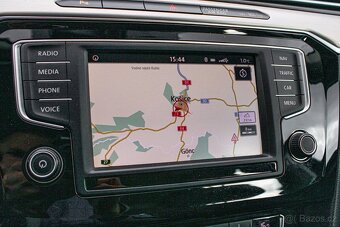 Volkswagen Passat Variant 2.0 TDI BMT - 16