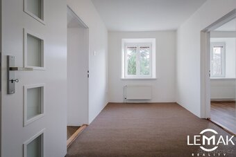 Prodej rodinné domy, 246 m2 - Dolany, ev.č. 00165 - 16