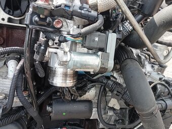 PEUGEOT 4007, CITROEN C-CROSSER MOTOR 2,2HDI 115KW 4HN - 16