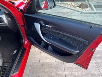 BMW 1 F20 116D - 16